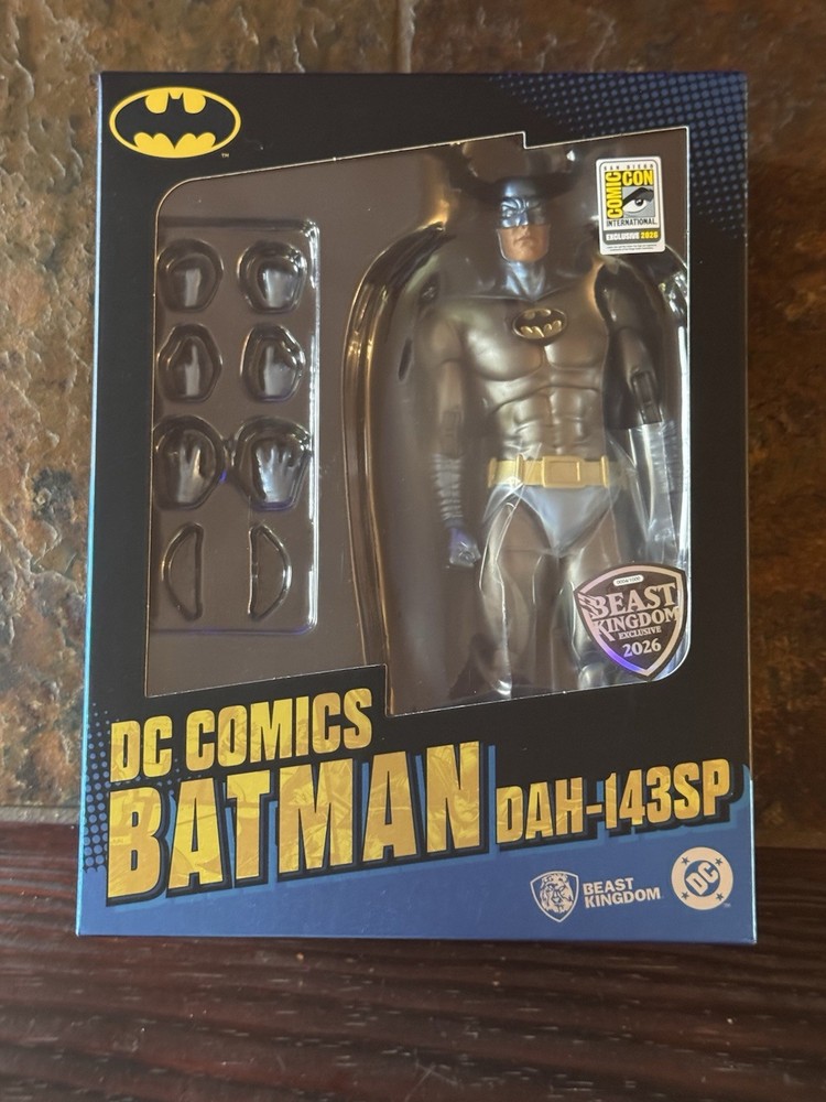 SDCC 26 DAH-143SP Batman Dark Knight Detective Beast Kingdom DC LE 1000