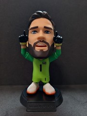 ZURU Ballers Alisson Becker Brazil Goalkeeper Figure w/ Card Ball & Goal FIFA