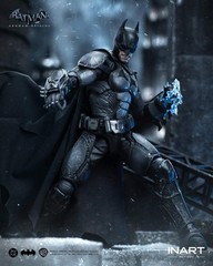 INART Batman Arkham Origins Battle Damaged 1/12 Figure DC Action