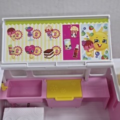 Shopkins GLITZI Ice Cream Truck Food Fair Moose Toys 56112 some accessories