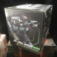 Neca RoboCop 80s Movie ED-209 Deluxe Robot 10″ Action Figure W/ Sound Reel Toy
