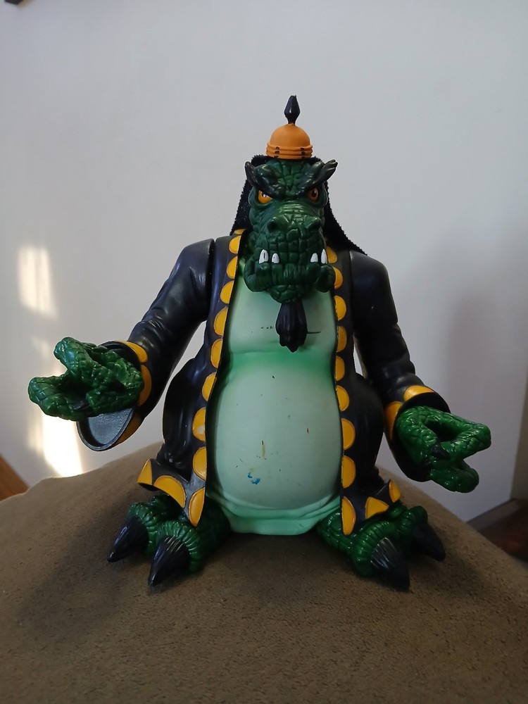 Komodo Moe Figure 1998 Resaurus PlayStation Crash Bandicoot Dragon Lizard