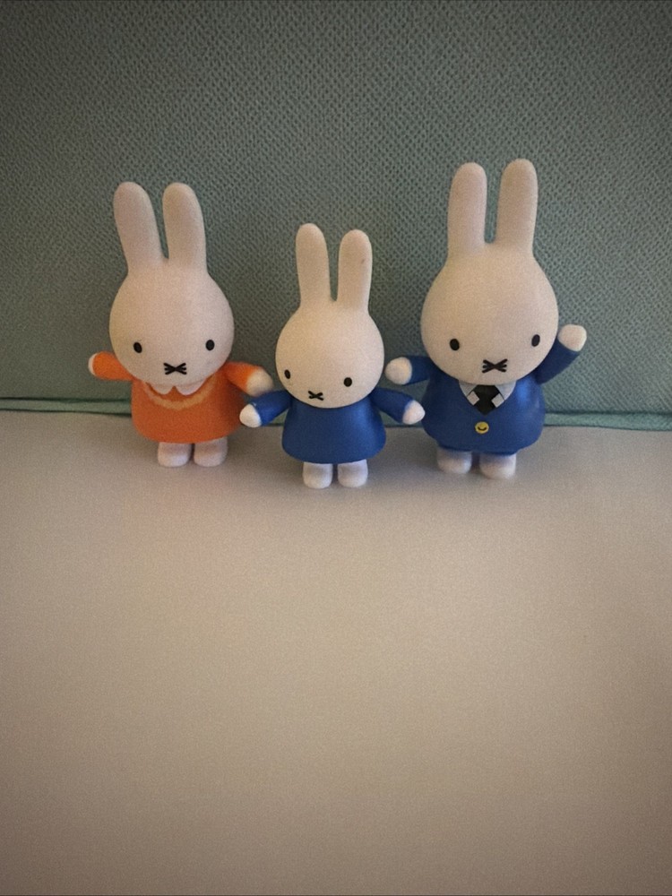 Miffys Adventures Miffy Figure Beautiful Family Of 3 Figurine Set! 💖