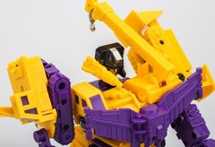 TRANSFORM G1 Reissue Yellow Brand New Boxed Gift Set Free Shipping
