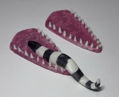 Beetlejuice Sandworm 4 foot Action figure