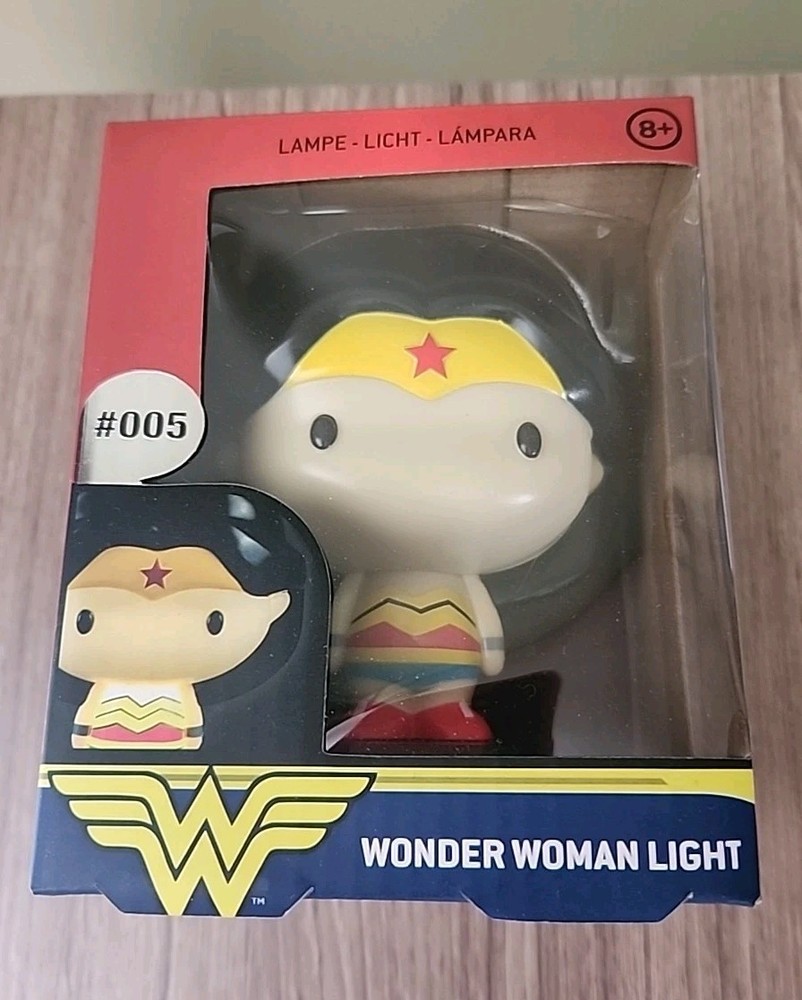 Wonder Woman Figure #005 Lamp DC Comics Light Series 1 Paladone Icons New