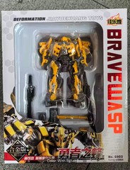 8803 Wasp Warrior Transforming Robot Action Figure PVC Model Toy 13cm Collectibl