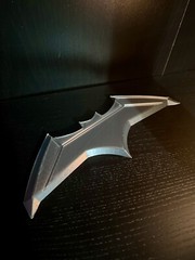 Batman vs Superman , Justice League Batarang 2pk