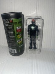 Super7 Reaction The Return Of The Living Dead Neon Green Tarman Zombie Super 7