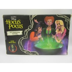 NECA Hocus Pocus The Sanderson Sisters 6″ Action Figure 3 Pack 2022 Disney