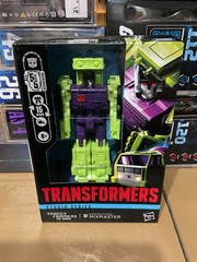 The Transformers: The Movie Studio Series Voyager Class Constructicon Mixmaster