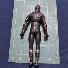 Diamond Select Marvel Select Spider-Man No Way Home Black/Gold Suit 7” Figure
