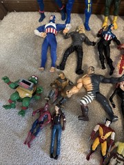 Lot Of 45 Vintage 90s Action Figures Kenner Hulk, Marvel, X-Men, And More