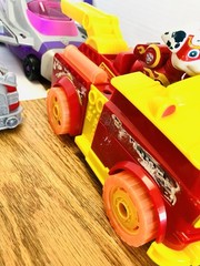 Paw Patrol Assorted Vehicles & Figures Lot Read Spin Master
