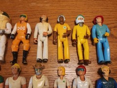 FISHER PRICE ADVENTURE PEOPLE FPAP 24 Action Figure Lot