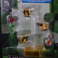 Minecraft Mojang Bees 15 Years Figures