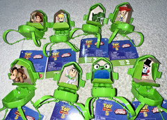 TOY STORY 5 SMALL STARS SERIES 2 COMPLETE SET OF 8 **NEW OPENED**