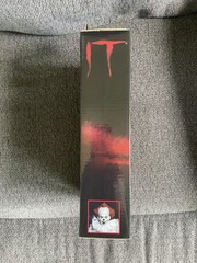 PENNYWISE IT Movie 1990 and 2017 8″ inch Scale Clothed action figures lot sealed