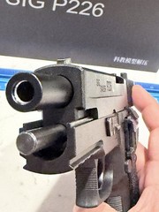 1:1 Sig Sauer P226 Toy Gun Nonfiring Metal Extremely Rare Collectible Pistol 226