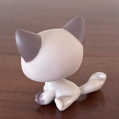 Littlest Pet Shop Squeaky Clean Pets 664 Mauve Cat 665 Basset Hound, Accessories