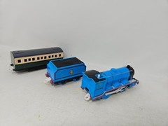 Thomas & Friends Trackmaster Plarail Gordon & Tender Train Tank Engine GUC