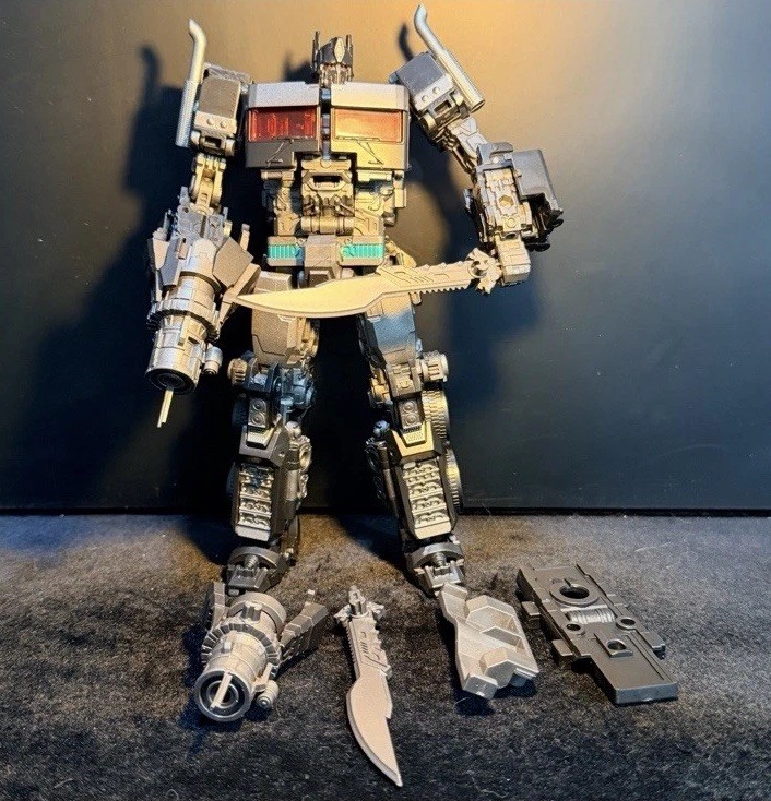 BAIWEI RoTB KO Nemesis Prime TW-1030C – Complete – No Manual