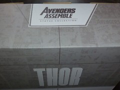 THOR AVENGERS ASSEMBLE PREMIUM FORMAT FIGURES SIDESHOW EXCLUSIVE