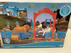 Dreamworks Spirit Riding Free Training Arena Horses 42 Pc Set with 2 Horses New