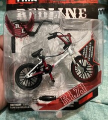 1-Flick Trix Redline RL 7.1 Finger Bike White New in package Sealed Rare 2009