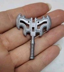 Mystic Knights of Tir Na Nog Accessory Lot: Daggers, Battle Axe & Shield *READ*