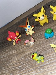 Pokemon Bundle Lot X 10 Figures Pikachu