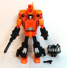 SANDSTORM Transformers Age of the Primes Wreck N Doom Triple Changer AOTP