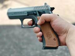 IMI / IWI Jericho 941 Pistol 1:1 Prop Cosplay Costume