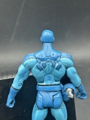 DC Universe Classics Wave 7 Blue Beetle Ted Kord Action Figure