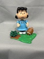 Playing Mantis Peanuts Good ‘ol Charlie Brown “Lucy Van Pelt” with Football