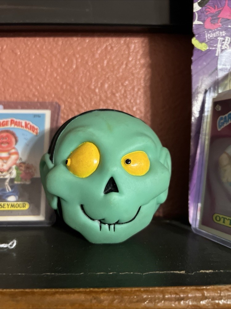Vintage 1993 Tales From the Cryptkeeper Freaky Ball Madballs KO RARE Ace Novelty