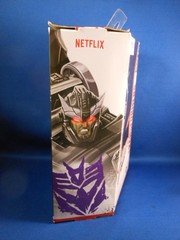 New Transformers Sparkless BOT Deluxe Class Netflix War For Cybertron