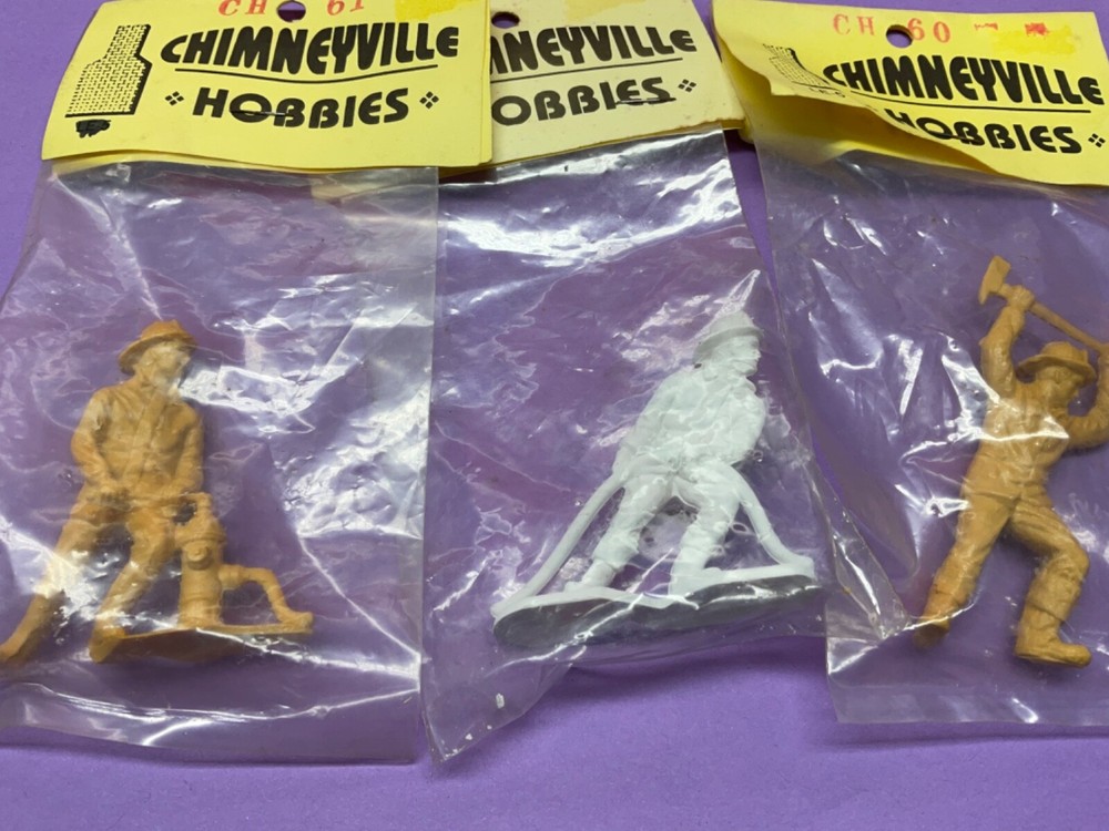 3 Vintage FIREMAN Chimneyville Hobbies 3 Inch Resin Plastic Figures Unpainted