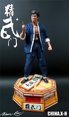 CHINA.X-H Kung Fu Master LEE 81th Tribute Statue Fist of Fury 1/6 Resin Model