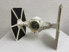 Imperial Tie-Fighter (White) 1978 Kenner Star Wars, missing 1 battery contact