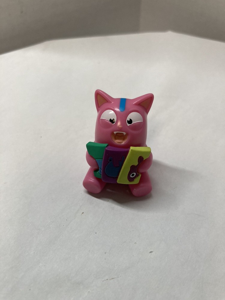 Hasbro Lost Kitties Series 2 Munch, Pink Cat, 2019