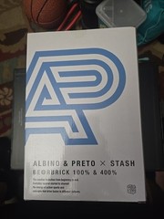 Albino & Preto Be@rbrick Medicom Bearbrick 100% and 400%