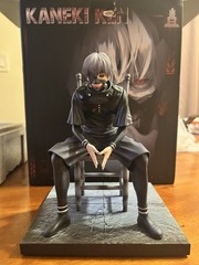 20cm Ken Kaneki Sitting GK Figure Double Head & Arms Statue