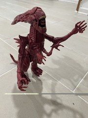 Alien Queen 12″ Action Figure Walmart 2019 Exclusive Lanard Xenomorph Red