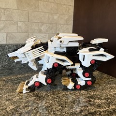 2002 HASBRO TOMY ZOIDS WHITE LIGER ZERO ROBOT ACTION FIGURE *Incomplete*