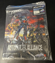 Limited Edition Hologram 14″ x 11″ Print Kmart 2011 Autobot Alliance – 3 of 4