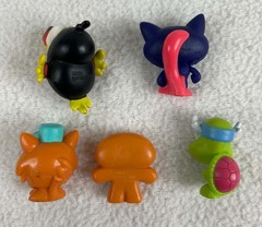Moshi Monsters Moshlings Figures Lot of 20 Toy Figurines Katsuma Poppet