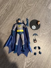 McFarlane Toys Batman Adam West w/ Wired Cape, Alternate Head Hands Accessories