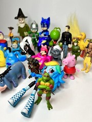 Toy Box Action Figure Vehicle Lot Disney PJ Mask Finding Nemo 28pc Mixed Lot # 3