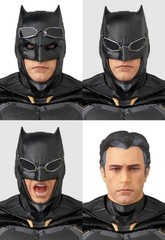 MAFEX No.272 BATMAN TACTICAL SUIT (ZACK SNYDER`S JUSTICE LEAGUE Ver.) Medicom JP